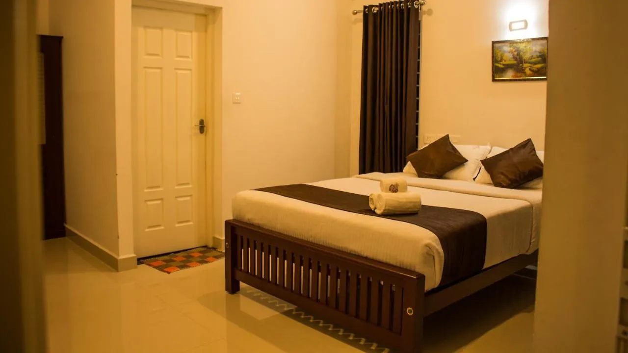 Mushroom Hut Resort Athirappilly 0*,