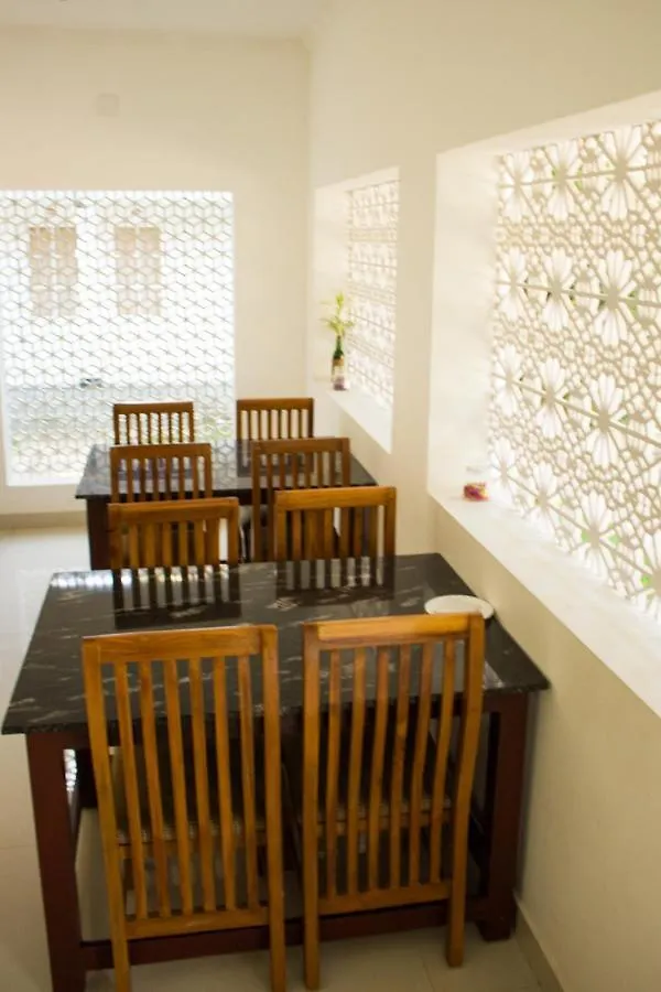 Mushroom Hut Resort Athirappilly 0*,  Indien