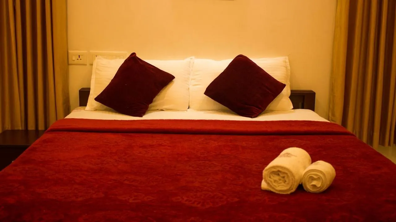 Mushroom Hut Resort Athirappilly Hindistan